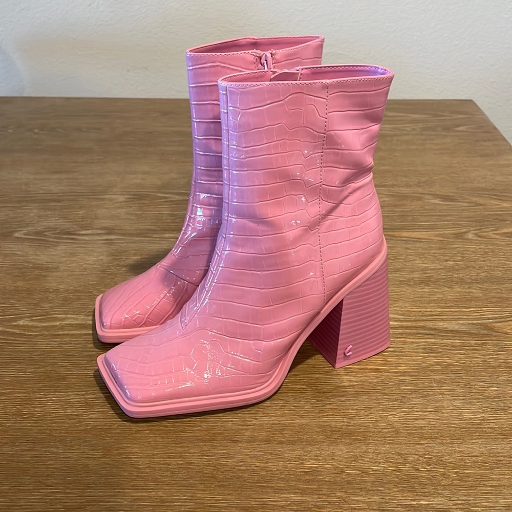 Sam Edelman Pink Croc-Embossed Square Toe Block Heel Ankle Boots